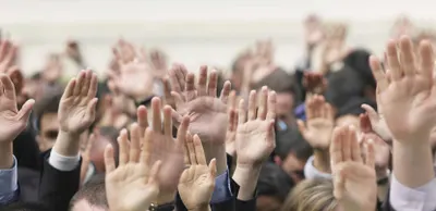 Требования провести митинги загнали власть в сложную ситуацию – Талгат Калиев