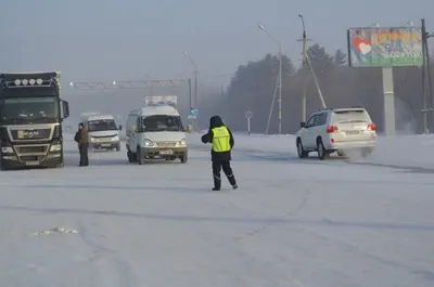 Школьники из-за непогоды застряли в снежном плену