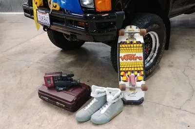 McFly выставил на продажу свои автомобили