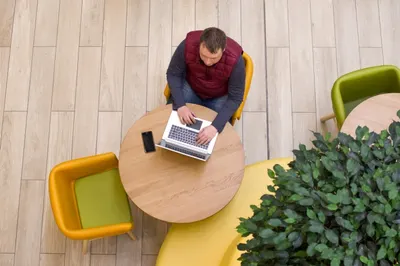 Российские эксперты рассказали, как защитить гаджет от программы-шпиона