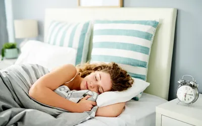 Вредно ли спать на левом боку – ученые