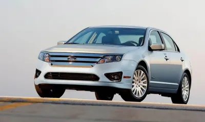 Ford выпустит умный автомобиль со сканером дорожных знаков