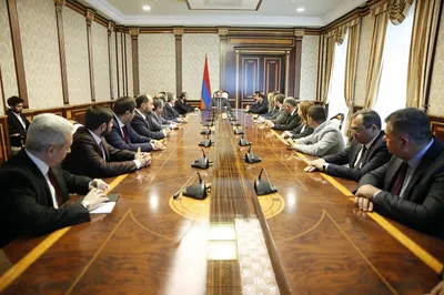 Гаспарян освобожден от должности главы Генштаба Армении