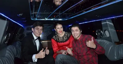 Казахстанец покорил иностранцев песней НазарбаеваЭксклюзив