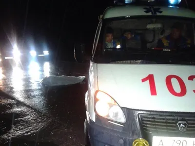 Полиция Алматы разыскивает водителя, сбившего насмерть 36-летнего мужчину