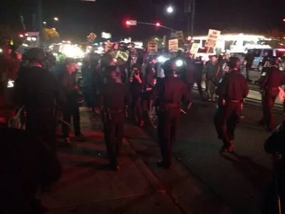 Фергюсон: за вторую ночь протестов задержано более 40 человек