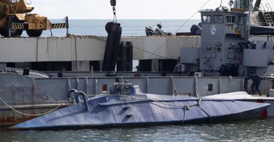 Подводную лодку с тремя тоннами кокаина задержали в Испании