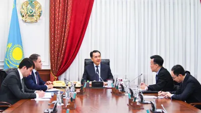 Бакытжан Сагинтаев встретился с послом КНР в РК