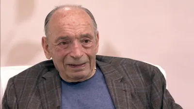 Актера Валентина Гафта частично парализовало