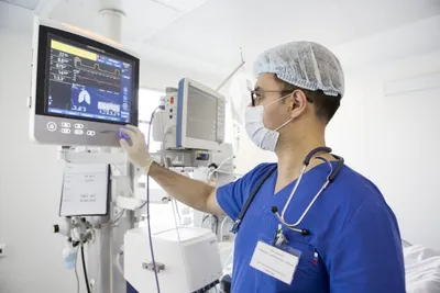 Свыше 100 казахстанцев заразились за сутки COVID-19