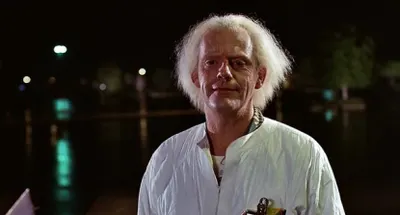 Док из фильма «Назад в будущее» обратился к пользователям Facebook (ВИДЕО)