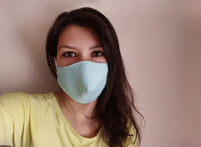 Маски из ткани не эффективны от COVID-19 – ученые