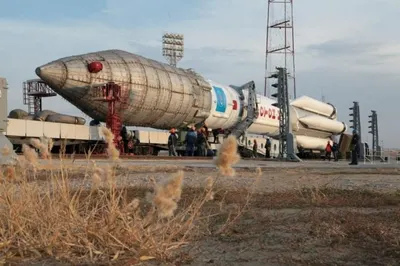 «Протон-М» заправляют перед стартом на БайконуреЭксклюзив