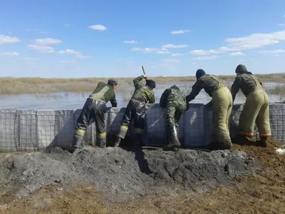 Почти 6 тысяч человек вернулись домой после паводков