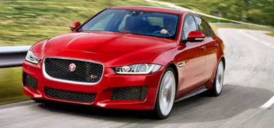 Седан Jaguar XE получит новый сверхэкономичный двигатель