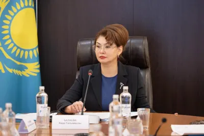 Гибкость вместо контроля: Казахстан упрощает въезд для иностранных инвесторов и специалистов