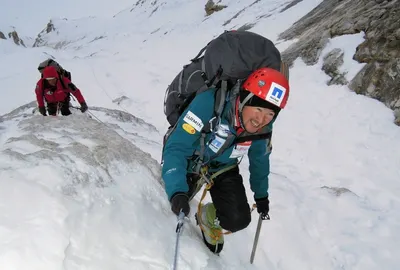 Группа альпинистов Минобороны отправилась на помощь застрявшим в горах Кыргызстана