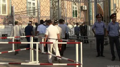 В Таджикистане пятерых имамов арестовали за вербовку подростков в Сирию