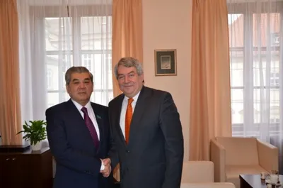 Президенту Чехии вручили послание Нурсултана Назарбаева