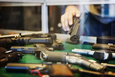 Более 58 миллионов тенге получат казахстанцы за сданное оружие