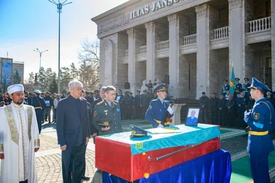 По миллиону тенге получат семьи погибших при крушении вертолета Минобороны