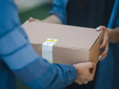 Более 3 миллионов тенге заплатили лжекурьеру жители Астаны