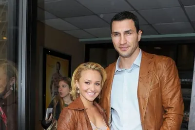 Владимир Кличко отложил свадьбу из-за ситуации на Украине