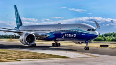 Полеты лайнеров модели 777 ограничит Boeing