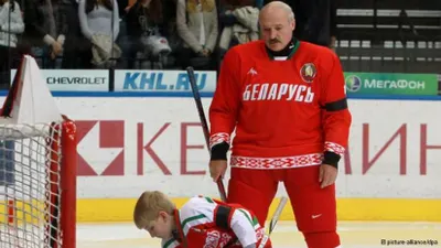 Цена клюшки Лукашенко упала в 4 раза