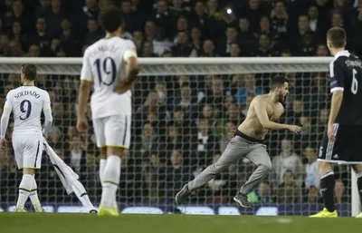 «Тоттенхэм» может быть наказан из-за выбежавших болельщиков