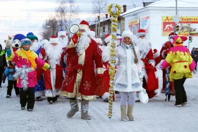 Названы предпочтения казахстанцев в нарядах на Новый год