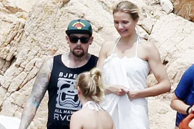 Кэмерон Диас и Бенджи Мэдден на Сардинии