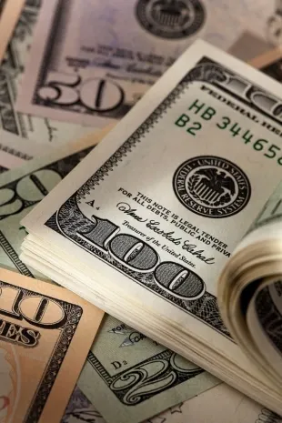 Более $252 млн влил НБ за 4 торговых дня