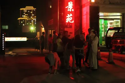 В Китае из-за землетрясения эвакуированы более 30 тысяч туристов