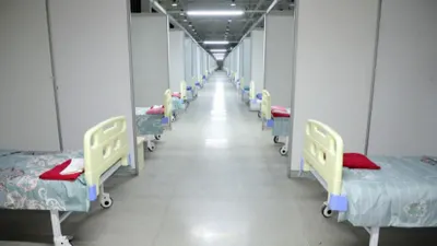 Зарплату в 1500 долларов предлагают медперсоналу власти Ташкента