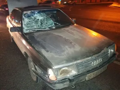 В Алматы девушку сбила машина