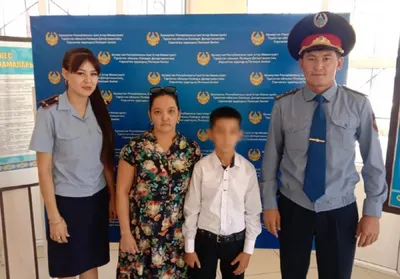 Не появлявшегося дома неделю ребенка нашли полицейские Туркестанской области