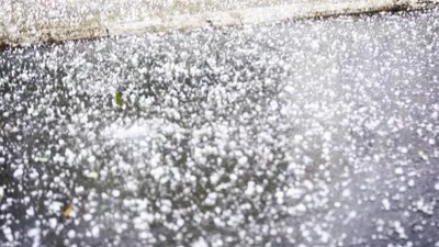 В СКО ожидается град и сильный ветер