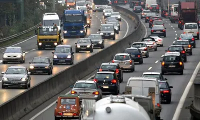 Президент призвал казахстанцев ездить на отечественных авто