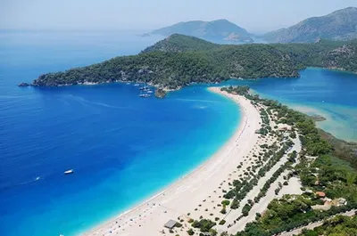 Турецкие СМИ: Отмены броней могут обрушиться на туризм как гром среди ясного неба