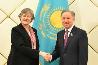 Нурлан Нигматулин принял посла Великобритании