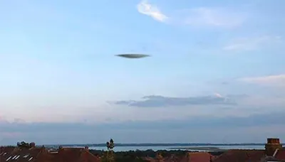 В небе над Британией засекли НЛО