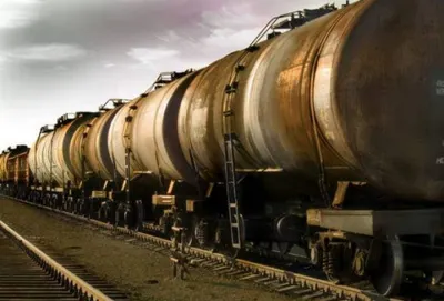 Азербайджан отказал Казахстану в продаже бензина