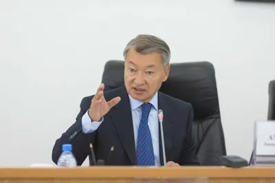 Даниал Ахметов: Подготовка врачей у нас архаична, слаба и отстала от мира