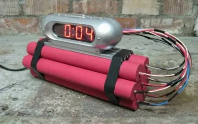 Полиция Лондона задержала 12 человек по подозрению в теракте