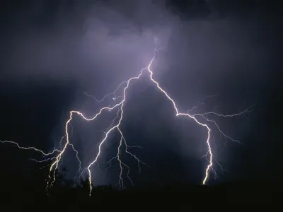 Грозы и понижение температуры ожидаются на выходных в РК