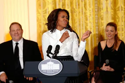 Мишель Обама на 14% больше симпатизирует американцам, чем ее муж