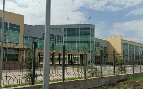 Старшеклассник НИШ выпал с третьего этажа в Петропавловске