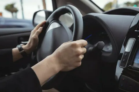 Ер адам Польшада жүргізуші куәлігін алу емтиханын 139-шы реттен тапсырды