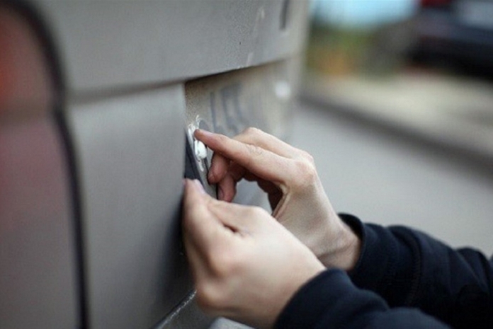 Узбекистанец крал автономера и вымогал деньги у алматинцев